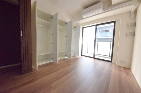 コンフォリア秋葉原EASTの物件内観写真